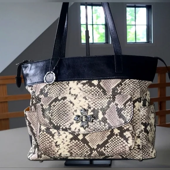 Patricia Nash Alviano 10th Anniversary Leather Tote Python/Snake w/Dustbag - Picture 8 of 11